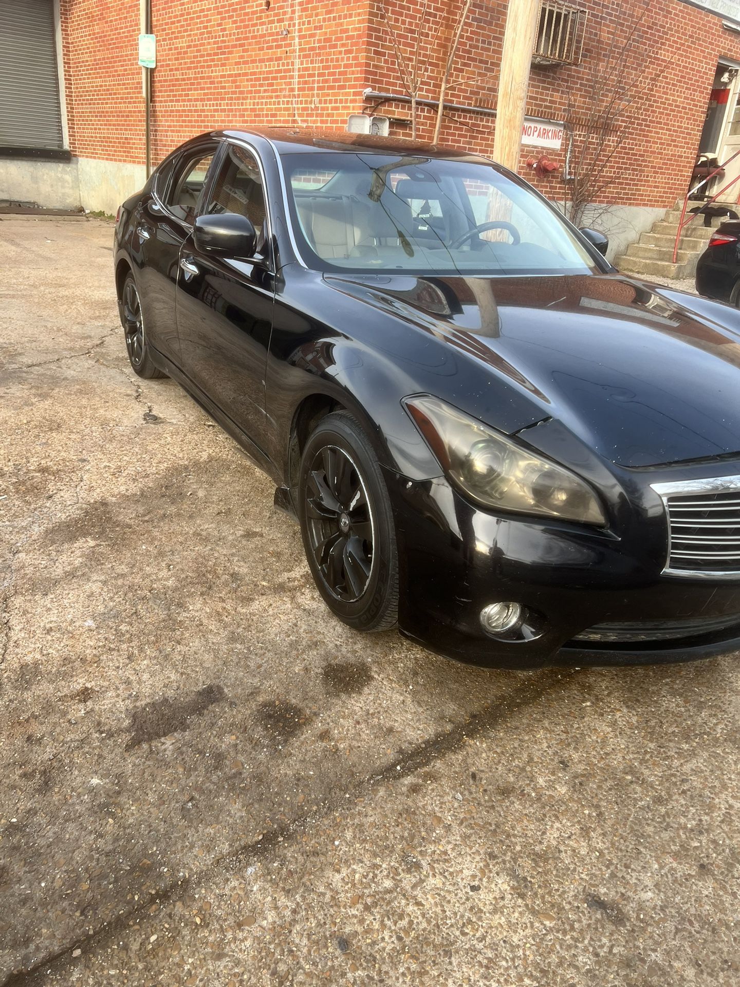 2011 Infiniti M37