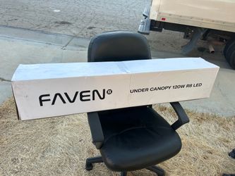 FAVEN R8 LED Under Canopy Grow Lights ~ NEW IN BOXES!!!