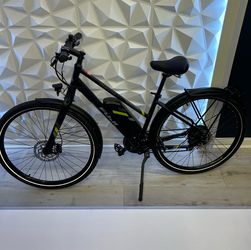 Fuji Conductor 2.1 Electric E-bike