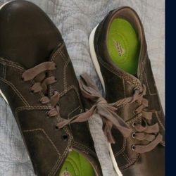 Red Wing Cross Lite Size  9.30 New