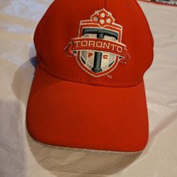 Adidias Toronto T Cap MLS fitted size small 
