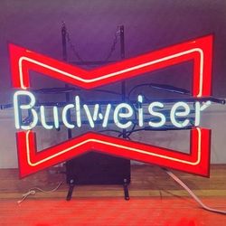 Vintage Budweiser Neon Light 