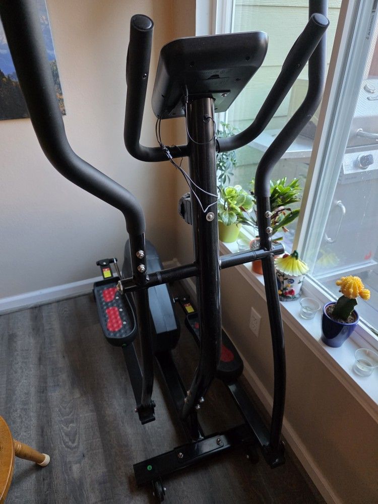 Little Used Eliptical Trainer