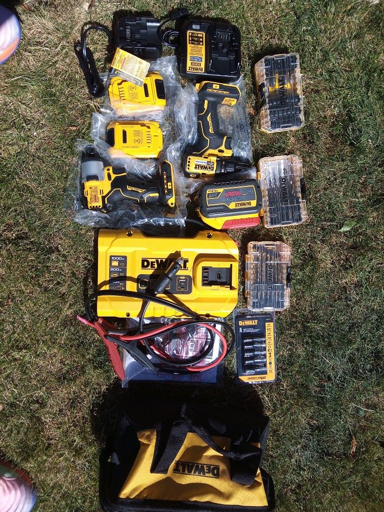 DeWalt Power Tools Drill Set Inverter Bits 12ah Flexvolt Battery