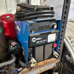 MILLER XMT 304 CC/CV