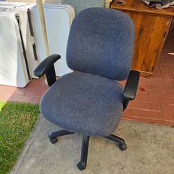 Free Chair