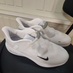 Womens Nike React Ace  golf shoes.