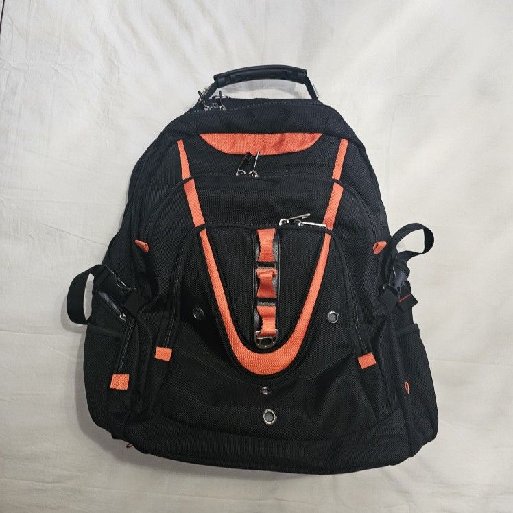 Mogplof Backpack Large Excellent Condition 