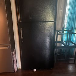 Frigidaire Refrigerator 