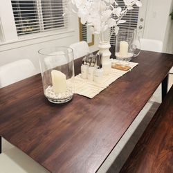 Dine Table with bench 