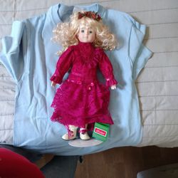 House Of Lloyd Christmas Around The World Porcelain Doll