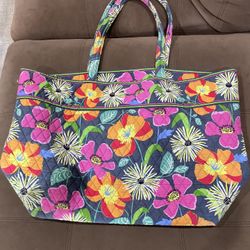 Vera Bradley Collection Must Go!