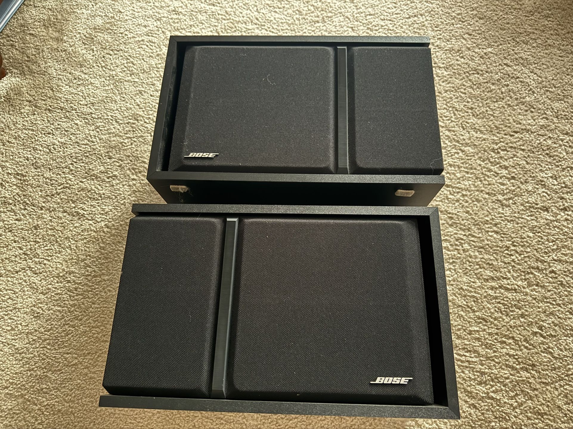 Bose 301 Series III Direct/Reflecting Bookshelf Speakers
