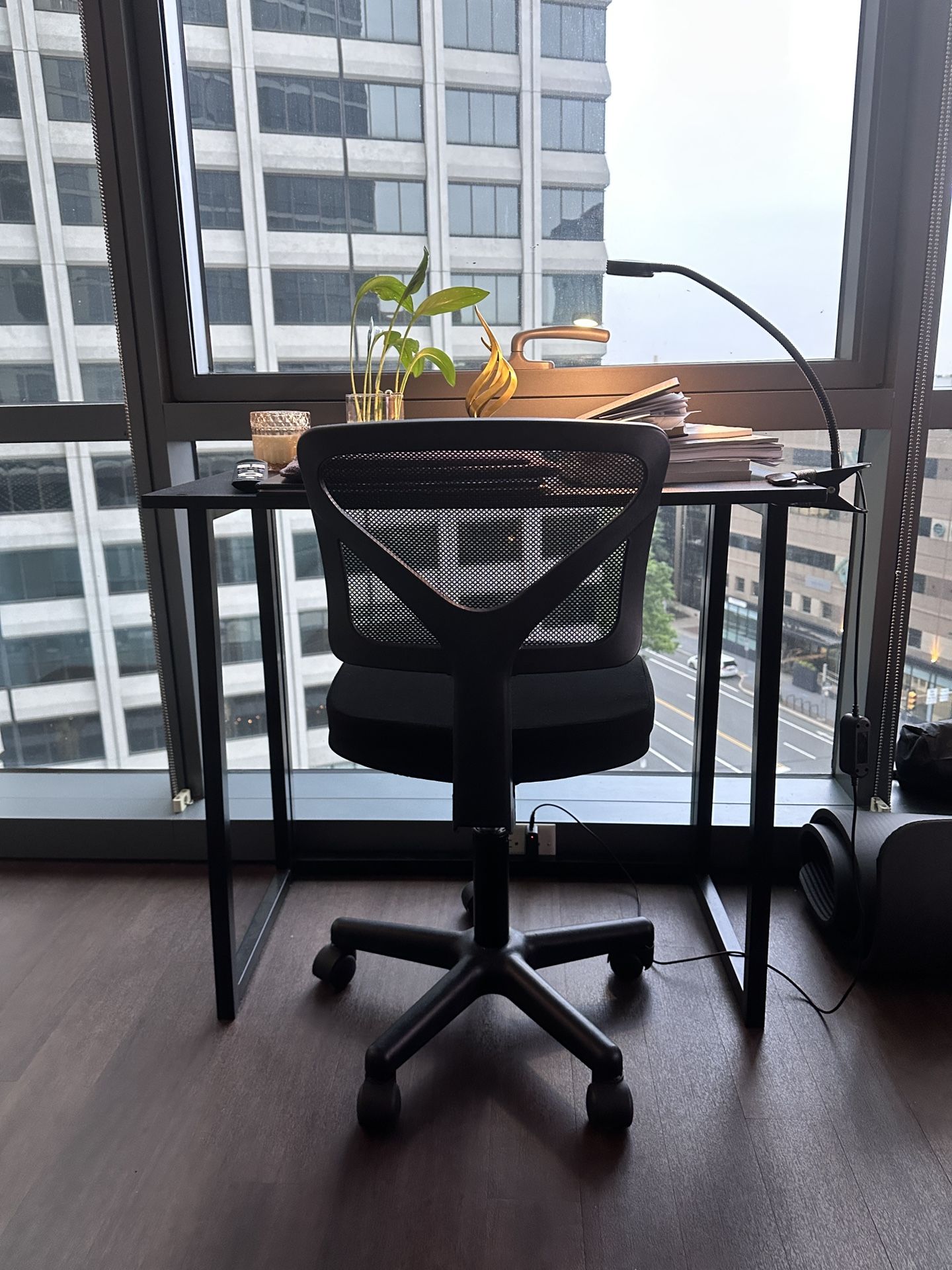 Foldable writing/computer desk + chair