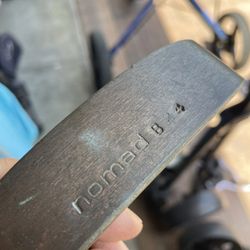 Nomad B24 Golf Putter In Right Handed 35 shaft