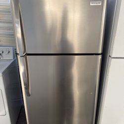 Top/Bottom Fridge 