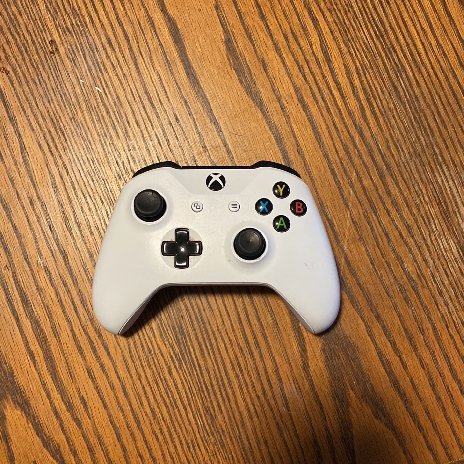 Xbox One Controller (white)