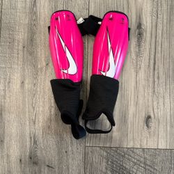 Nike Youth Girls Soccer Shin Guards Bright Pink Small