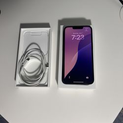 iPhone 13 128gb (T-Mobile Locked) Mint Condition