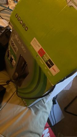 2 Xbox 360s Throw Prices 