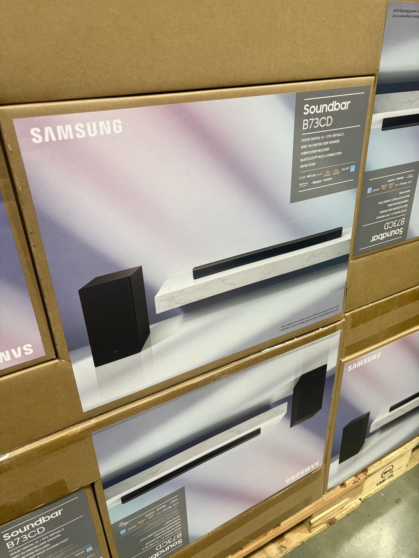 Samsung Premium 5.1 Ch. Home Theater System (HW-B73CD) β 430W Wireless Subwoofer, Dolby & Adaptive Audio