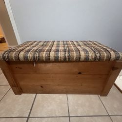 Free Kids Bed W/Storage , Tv Entertainment Table, Trunk Box 