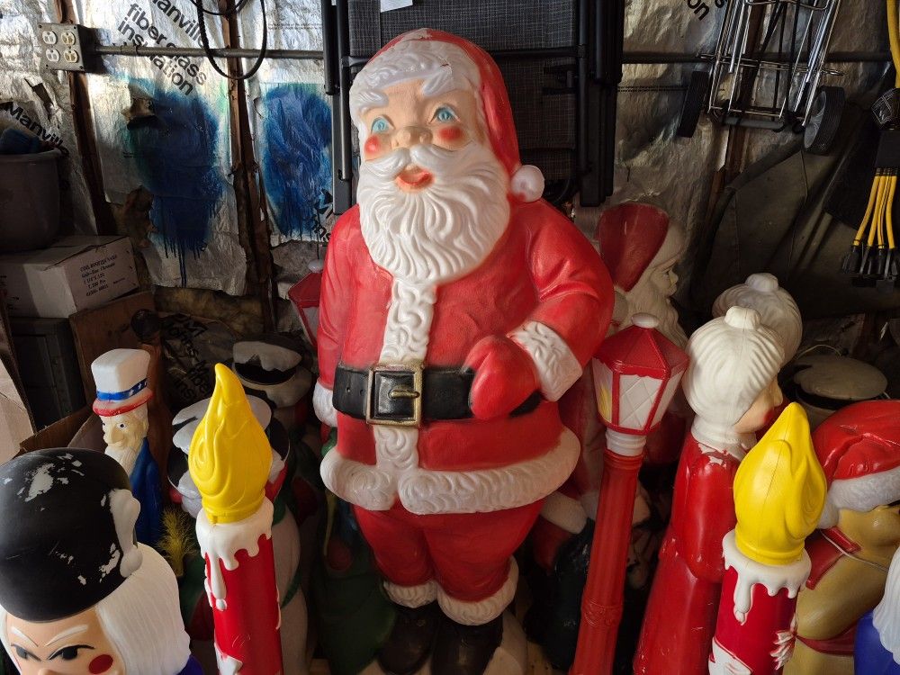 5 Foot Santa Blow Mold