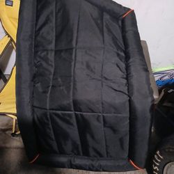 Dog Kennel An Protective Mat