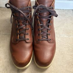 DANNER BOOTS size 11