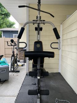 Gold's gym closing equipment for sale shop
