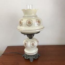 Table lamp