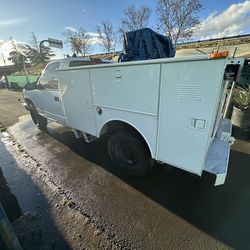 Chevy 3500 service truck
