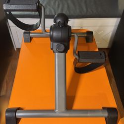 Gold's Gym Stationary Exercise Pedal Exerciser