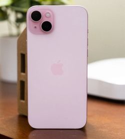 iPhone 15 plus 256Gb unlocked