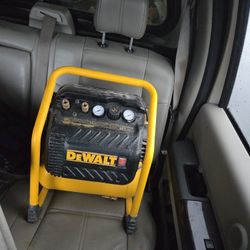 DeWalt Compressor