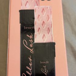 New Black Benefit Mascara W/mini Retails $30 My Price $20