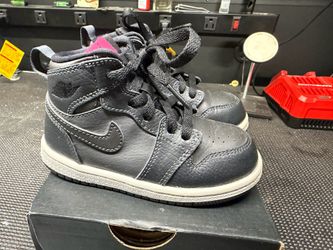 Jordan 1 Retro High GT / Kids 8c / Excellent Condition