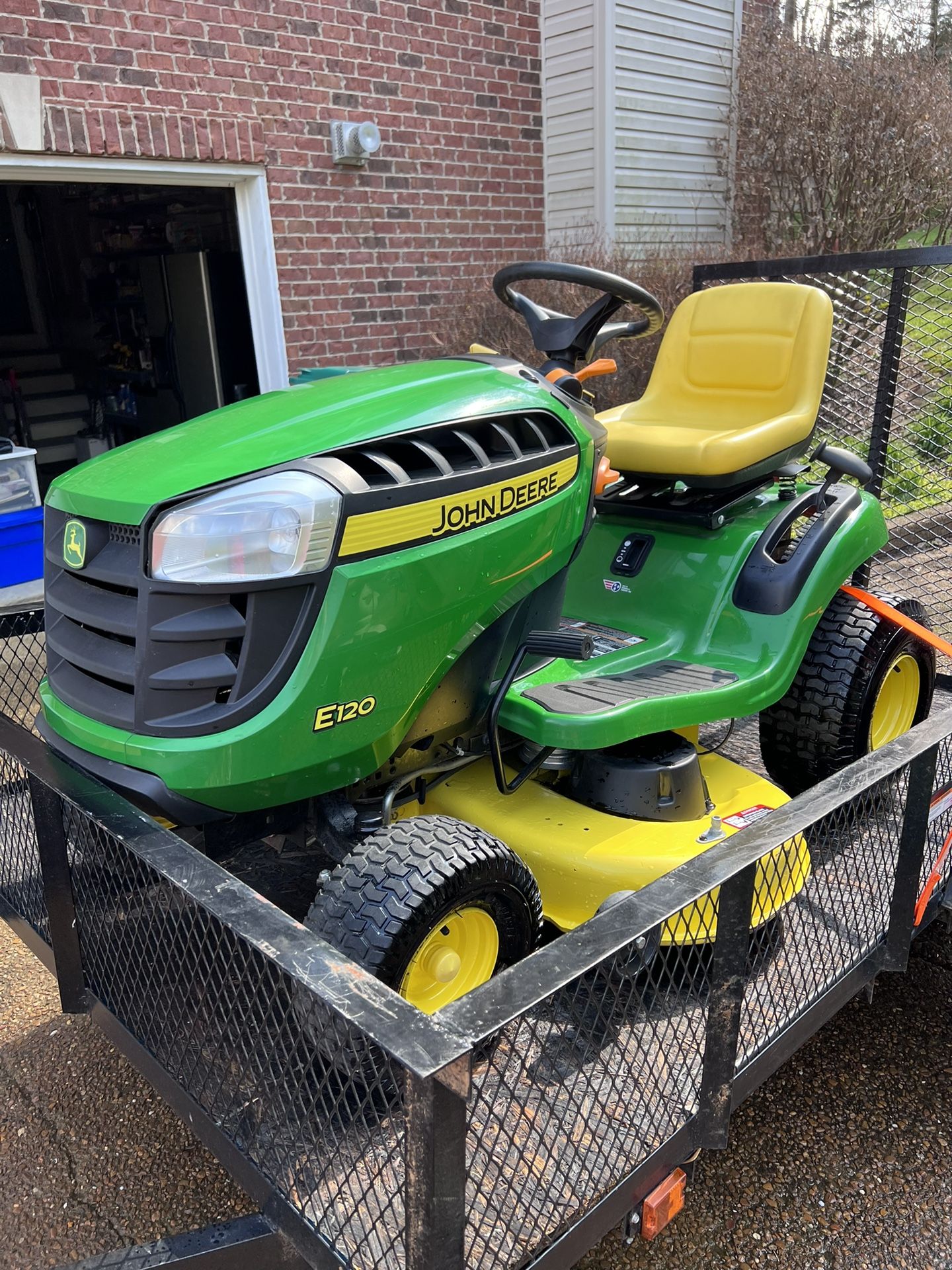 John deere e120 sale hotsell