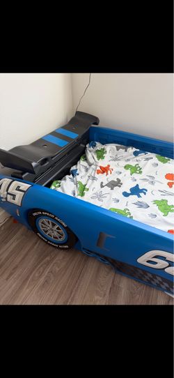 Kids bed frame