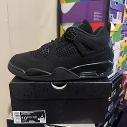 Jordan 4 Black Cat Size 10.5