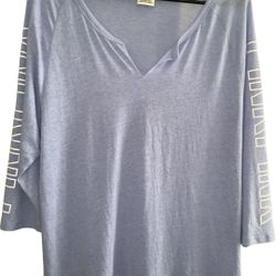 Victoria’s Secret PINK Ladies Light Blue Top Size Medium 