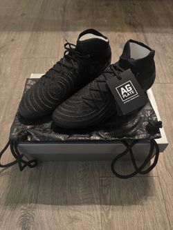 Nike Phantom Luna II Elite AG-Pro Size 9.5 NEW
