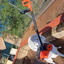 BLACK AND DECKER LE750 AMP 2IN1 EDGAR/TRENCHER  THE EDGE HOG