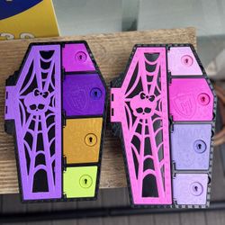 Monster High Toy Coffin 2x Draculara 