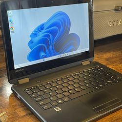 TOUCHSCREEN Lenovo 2-in 1 laptop with windows 11