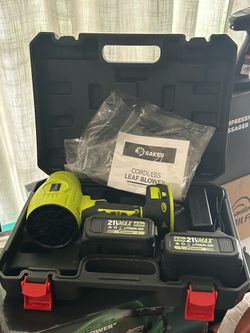 Cordless leaf blower