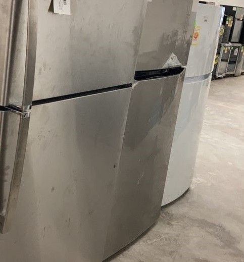 Refrigerators Frigidaire/GE/LG