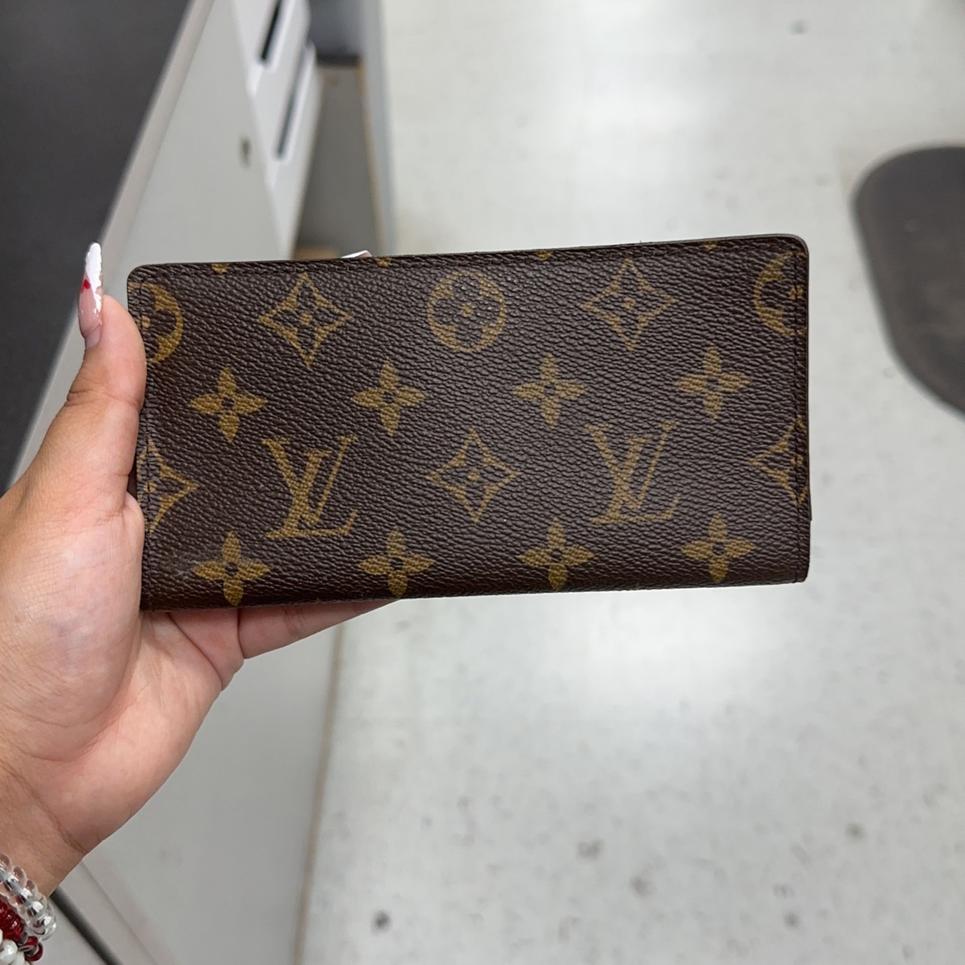 Louis Vuitton Checkbook Cover/planner Cover for Sale in Irving, TX - OfferUp