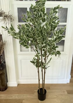 New 6FT Artificial Ficus Tree with black Planter