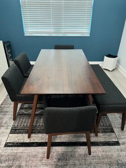 Mid-Century Dining Table with 4 Chairs